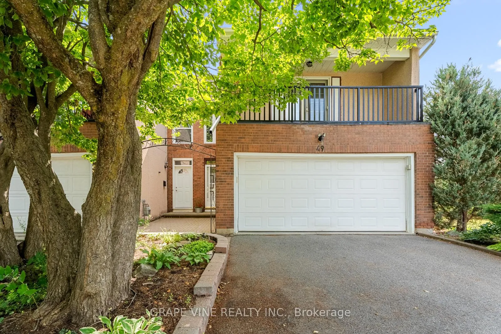 Photo 2 of 49 Tybalt Crescent, Ottawa, Westcliffe Estates — HOMEH