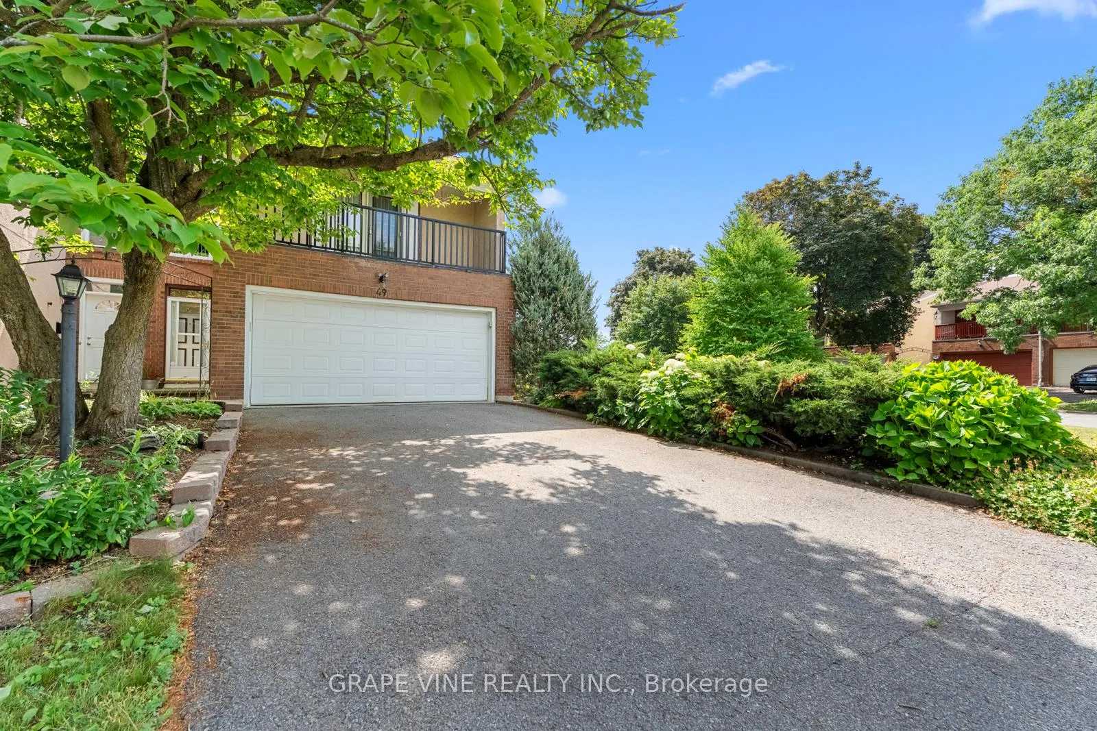 Photo 7 of 49 Tybalt Crescent, Ottawa, Westcliffe Estates — HOMEH