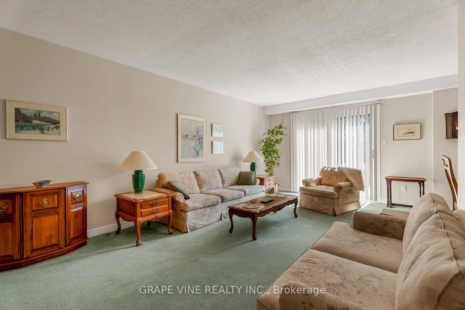 Photo 40 of 49 Tybalt Crescent, Ottawa, Westcliffe Estates — HOMEH
