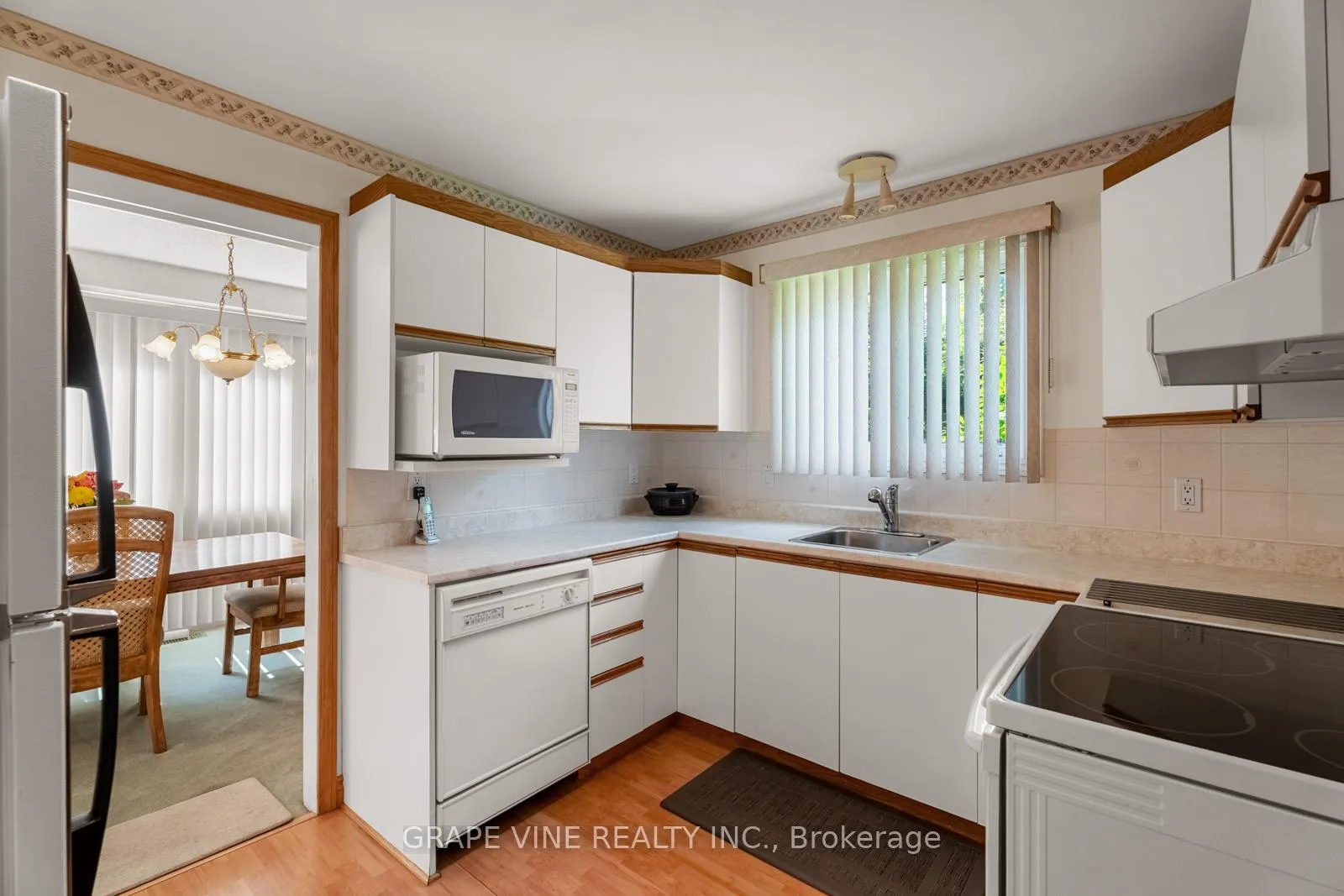 Photo 51 of 49 Tybalt Crescent, Ottawa, Westcliffe Estates — HOMEH