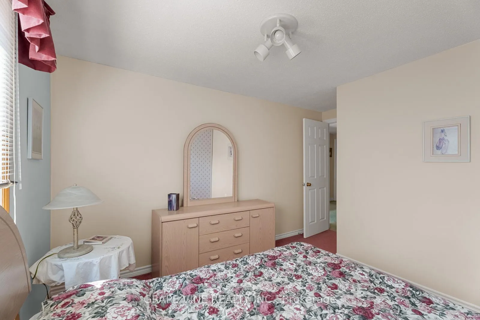 Photo 90 of 49 Tybalt Crescent, Ottawa, Westcliffe Estates — HOMEH