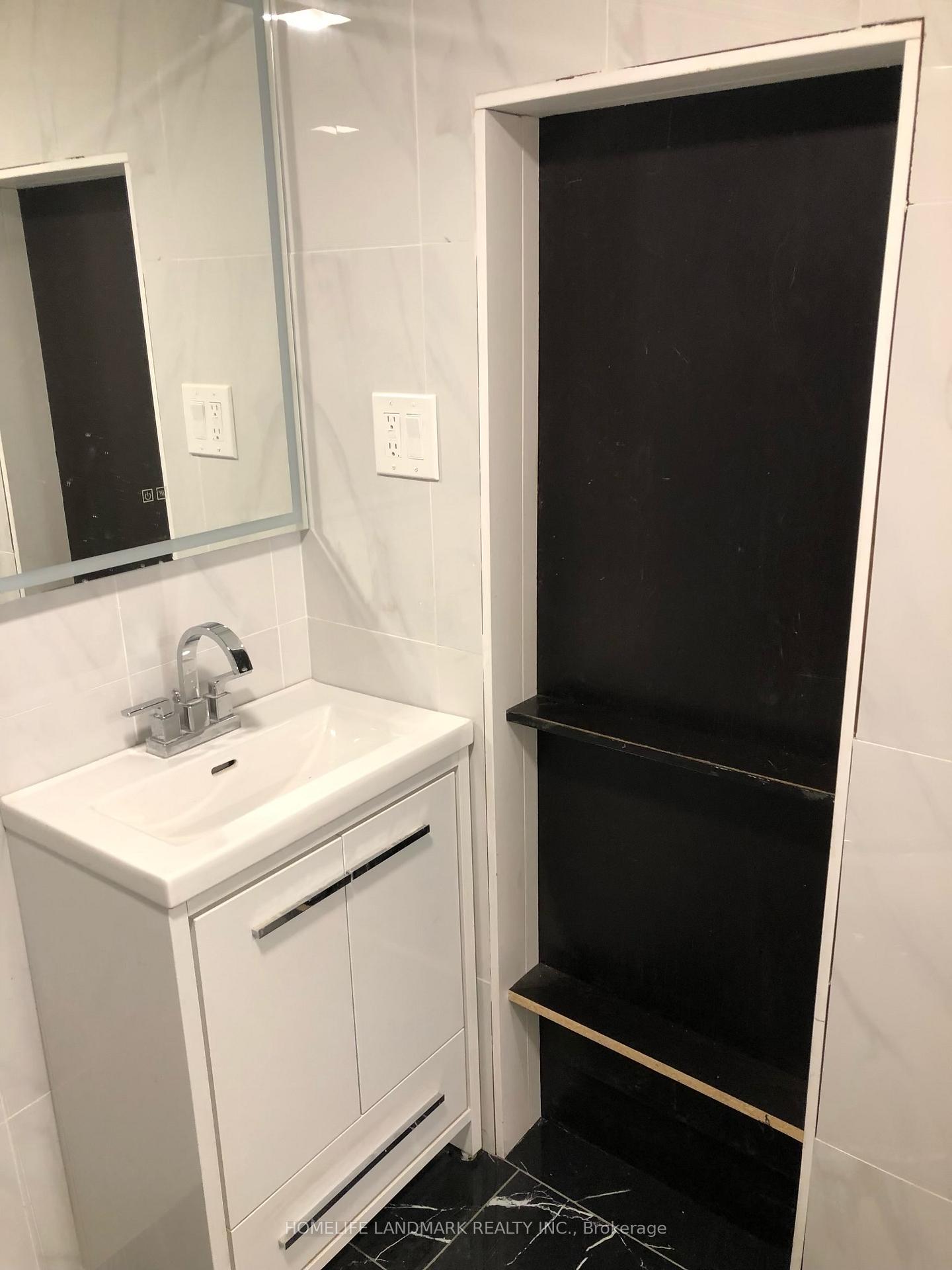 Photo 3 of Unit 6, 509 Markham Street, Toronto, Palmerston-Little Italy — HOMEH