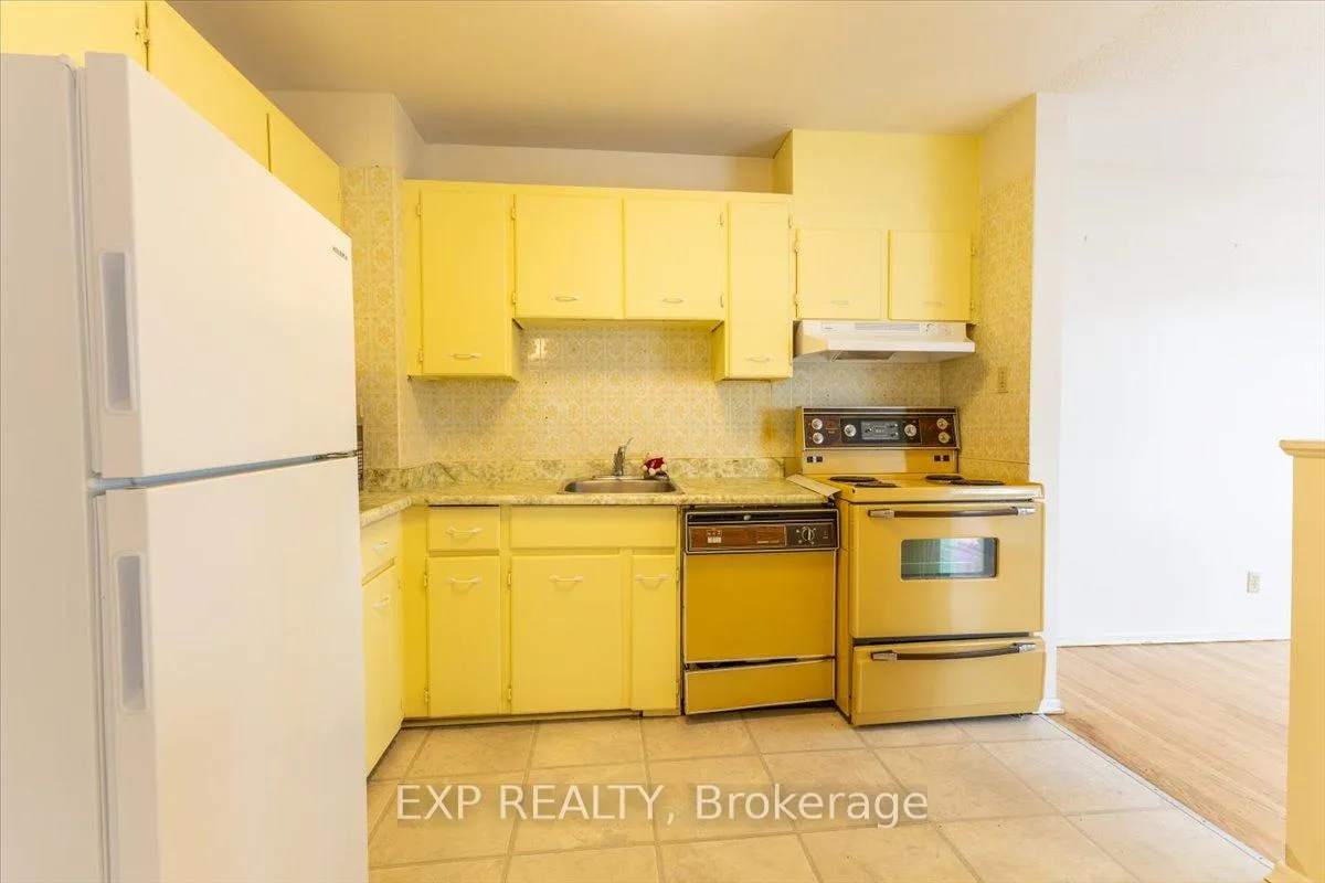 Photo 41 of 2209 Fillmore Crescent, Ottawa, Beacon Hill North — HOMEH