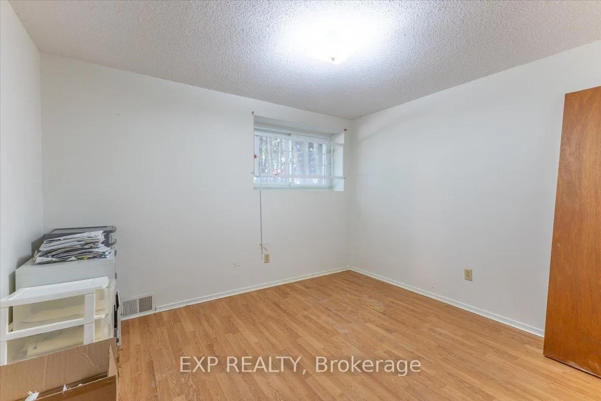 Photo 106 of 2209 Fillmore Crescent, Ottawa, Beacon Hill North — HOMEH