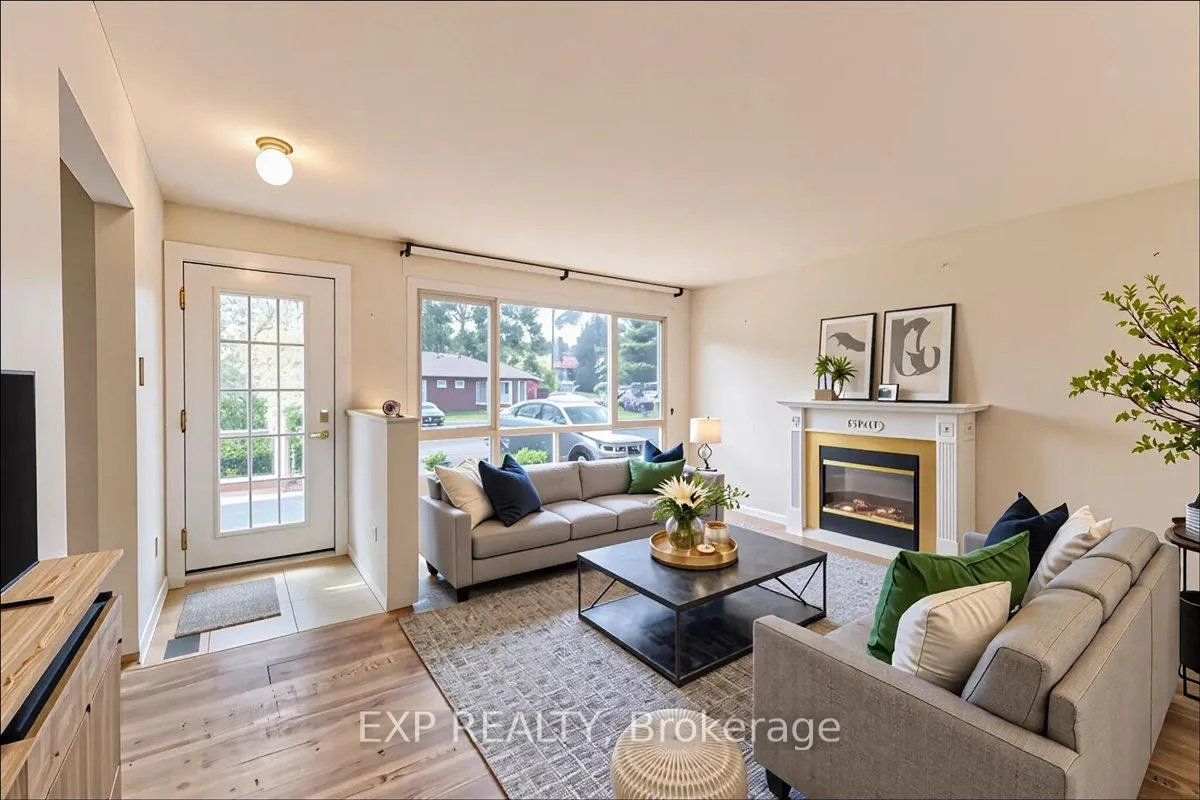 Photo 157 of 2209 Fillmore Crescent, Ottawa, Beacon Hill North — HOMEH