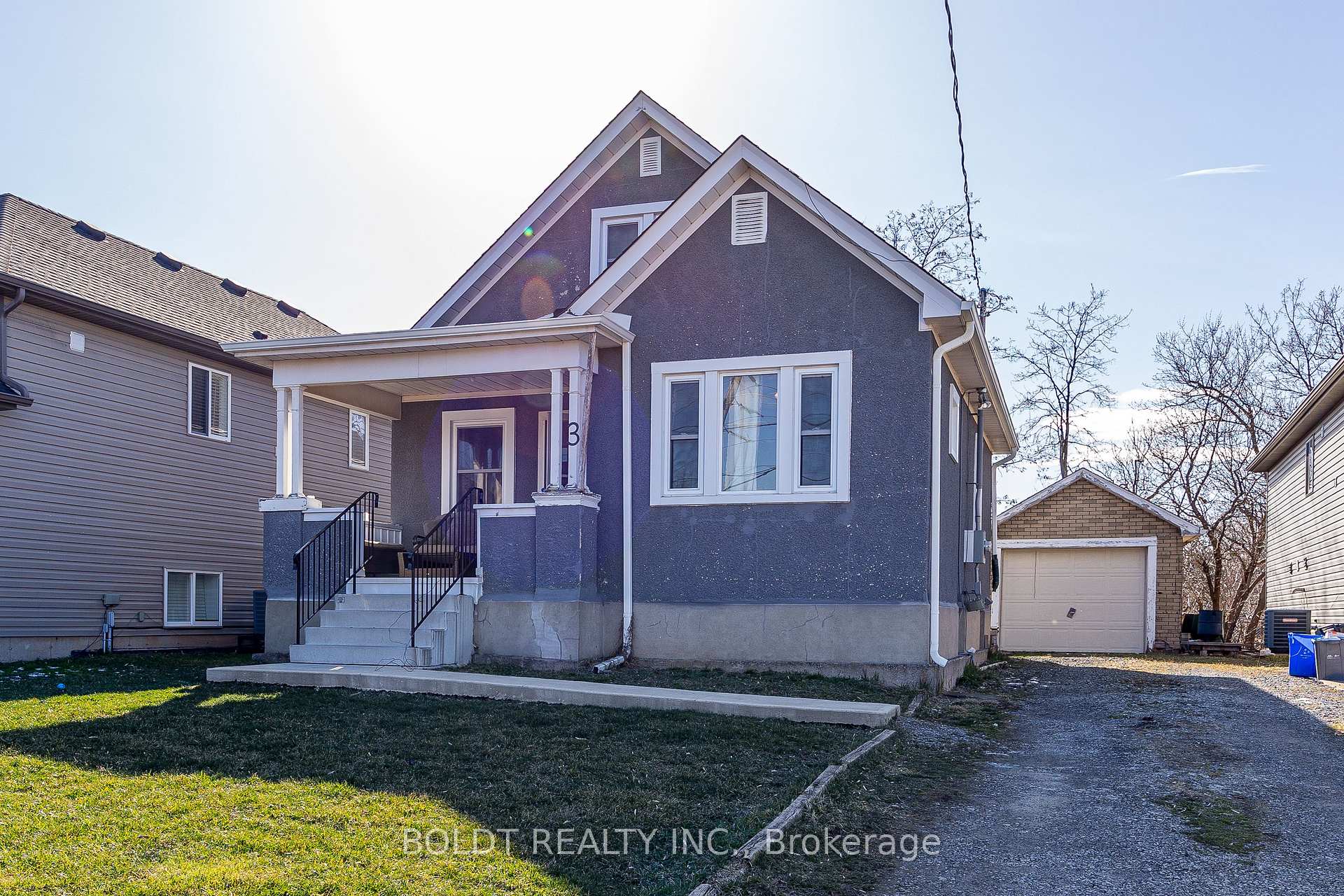 Photo 14 of 3 Cleveland Street, Thorold, Thorold Downtown — HOMEH