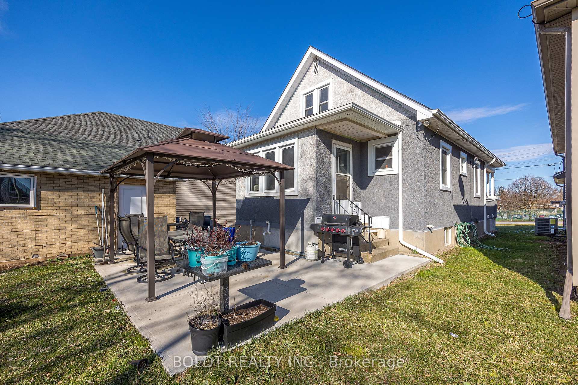 Photo 16 of 3 Cleveland Street, Thorold, Thorold Downtown — HOMEH