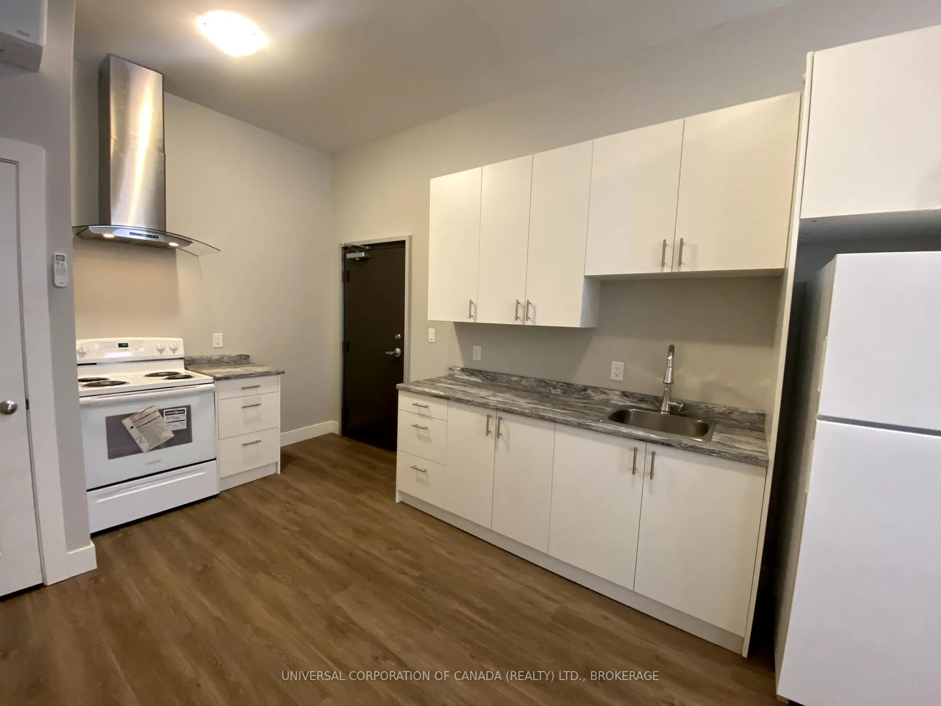 Photo 3 of 42 Talbot Street E, Aylmer — HOMEH