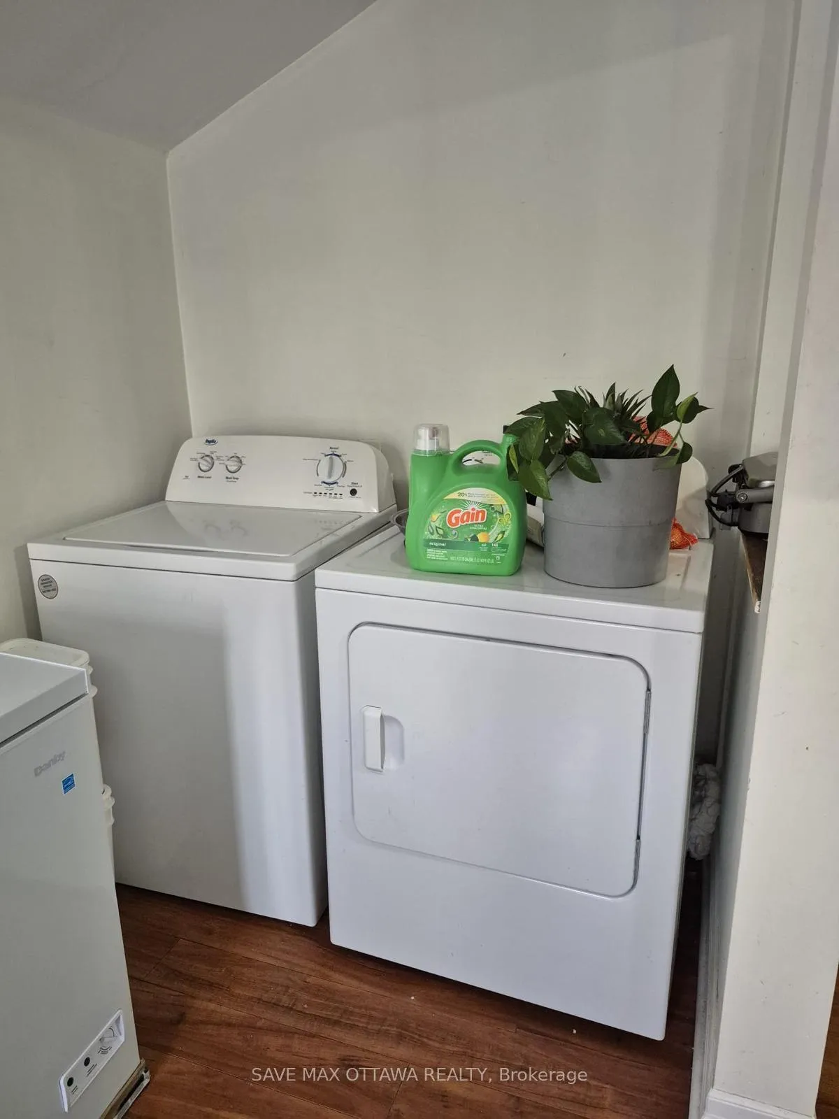 Photo 7 of Unit Unit A, 5358 Bank Street, Ottawa, Blossom Park/Kemp Park/Findlay Creek — HOMEH