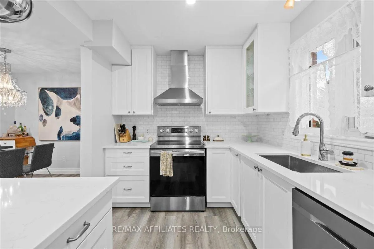 Photo 36 of 34 Woodgate Way, Ottawa, Barrhaven - Longfields — HOMEH