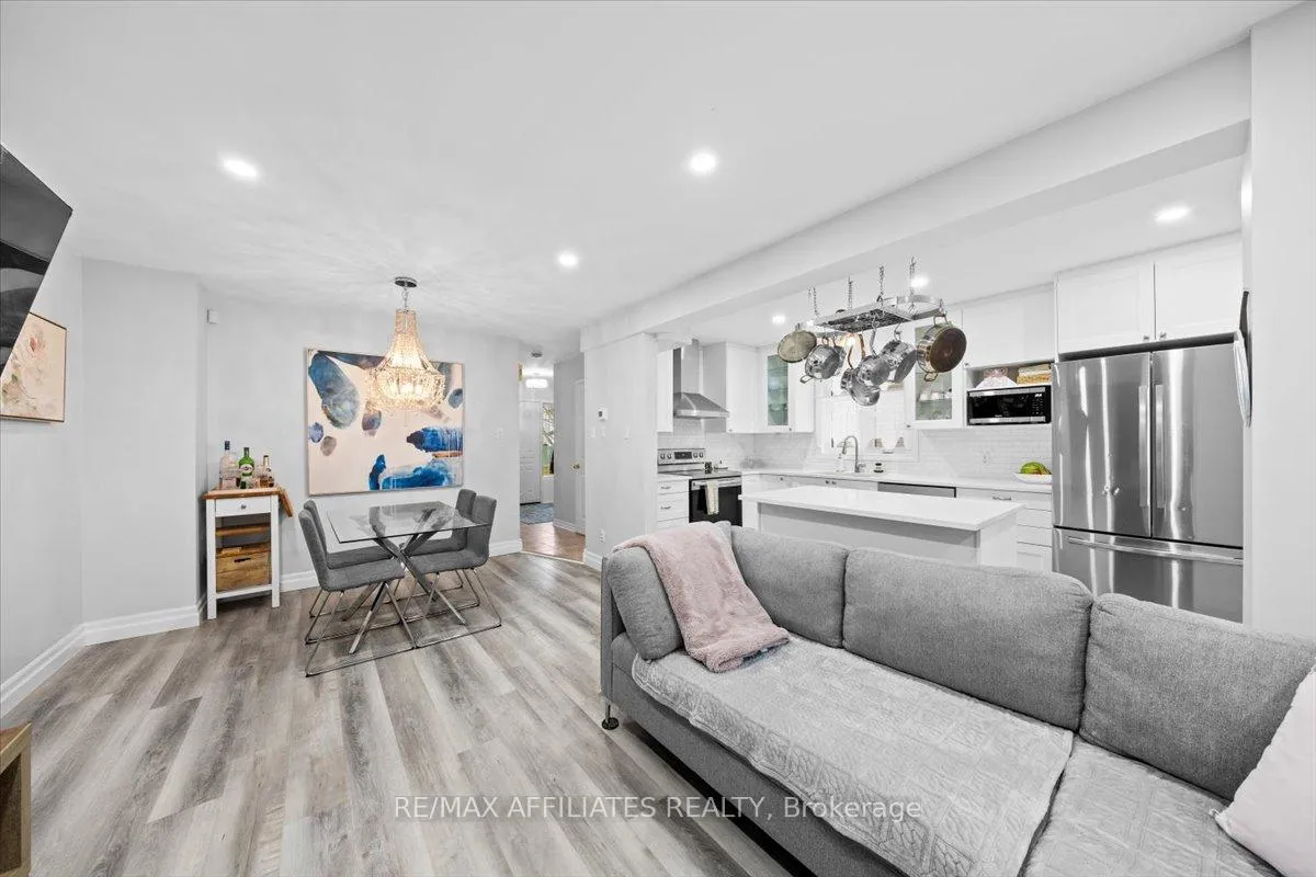 Photo 41 of 34 Woodgate Way, Ottawa, Barrhaven - Longfields — HOMEH
