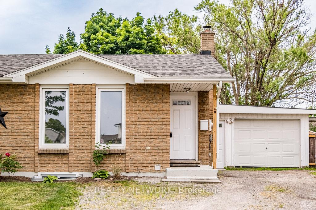 Photo 2 of 40 McDougall Drive, Thorold, Confederation Heights — HOMEH