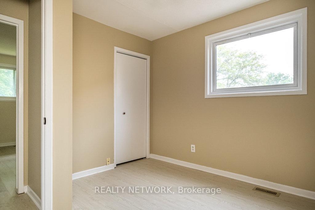 Photo 9 of 40 McDougall Drive, Thorold, Confederation Heights — HOMEH