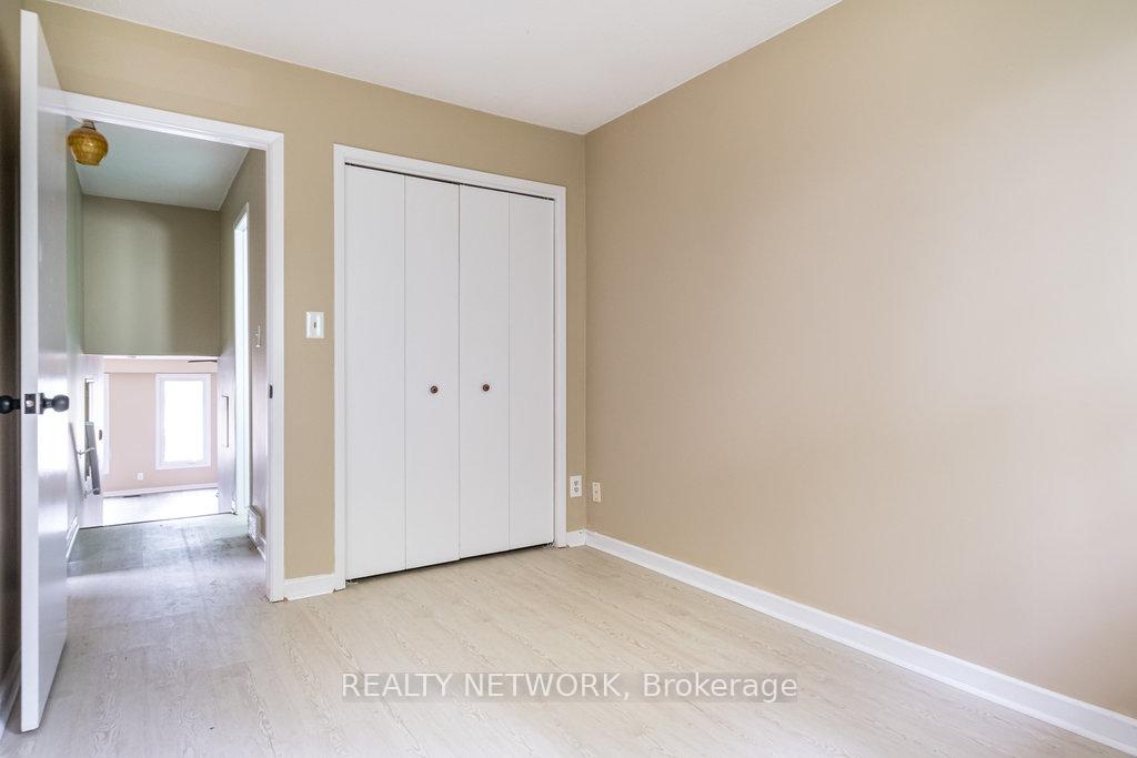 Photo 11 of 40 McDougall Drive, Thorold, Confederation Heights — HOMEH