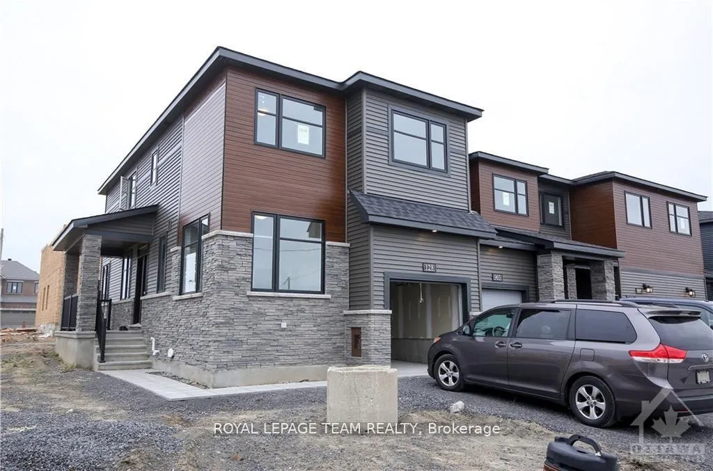 Front of 128 Lynn Coulter Street