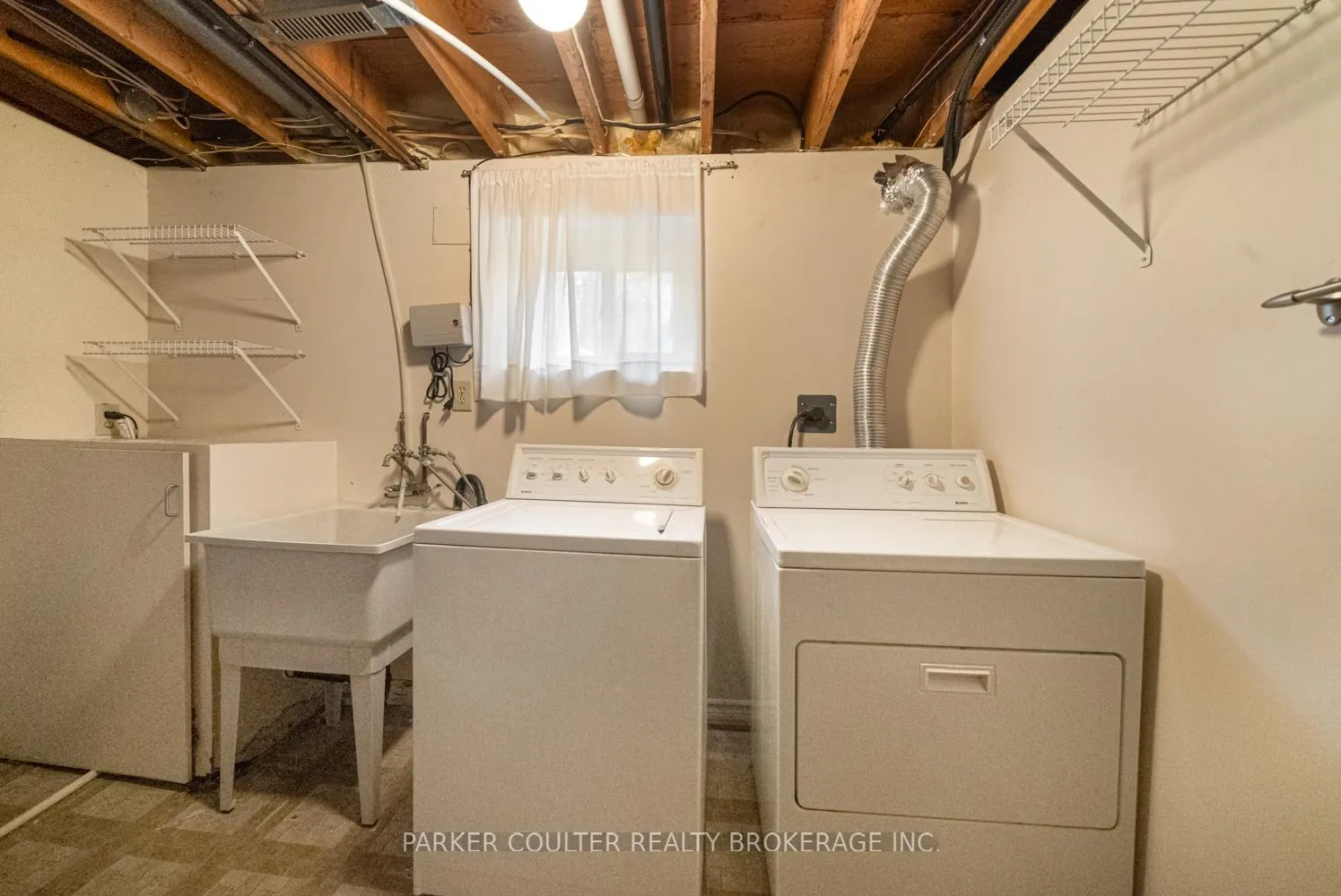 Photo 73 of 99 Marshall Street, Barrie, Allandale Heights — HOMEH