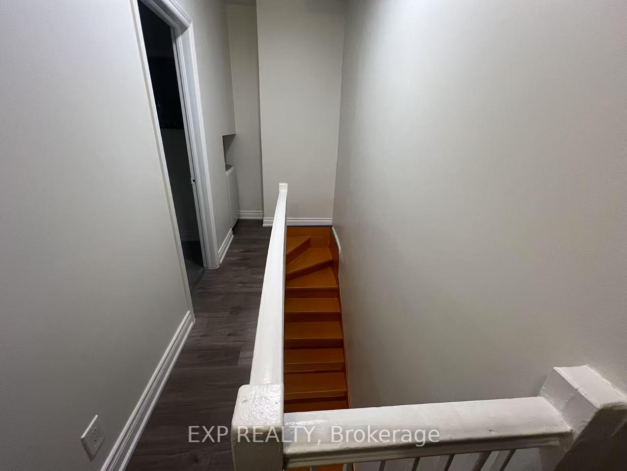Photo 10 of 453 Bathurst Street, Toronto, Kensington-Chinatown — HOMEH