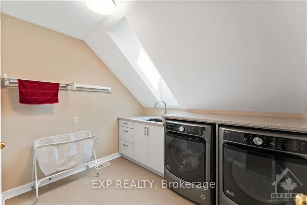 Photo 139 of 203 Balmoral Place, Ottawa, Faircrest Heights — HOMEH