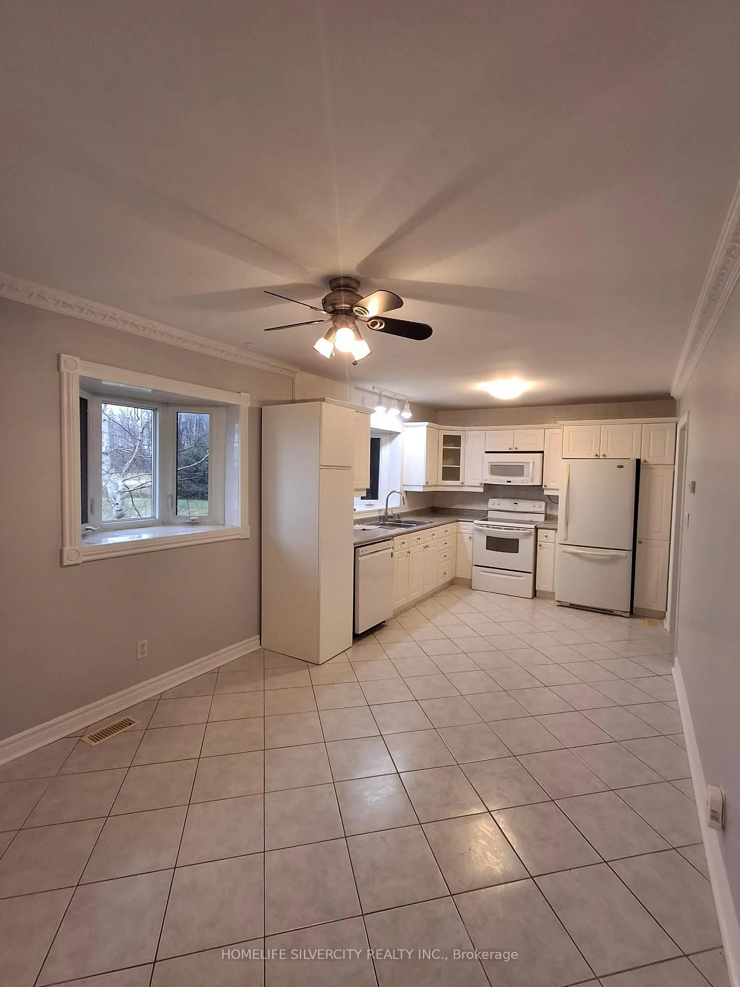Photo 2 of 285171 County Rd 10 W, Amaranth, Rural Amaranth — HOMEH