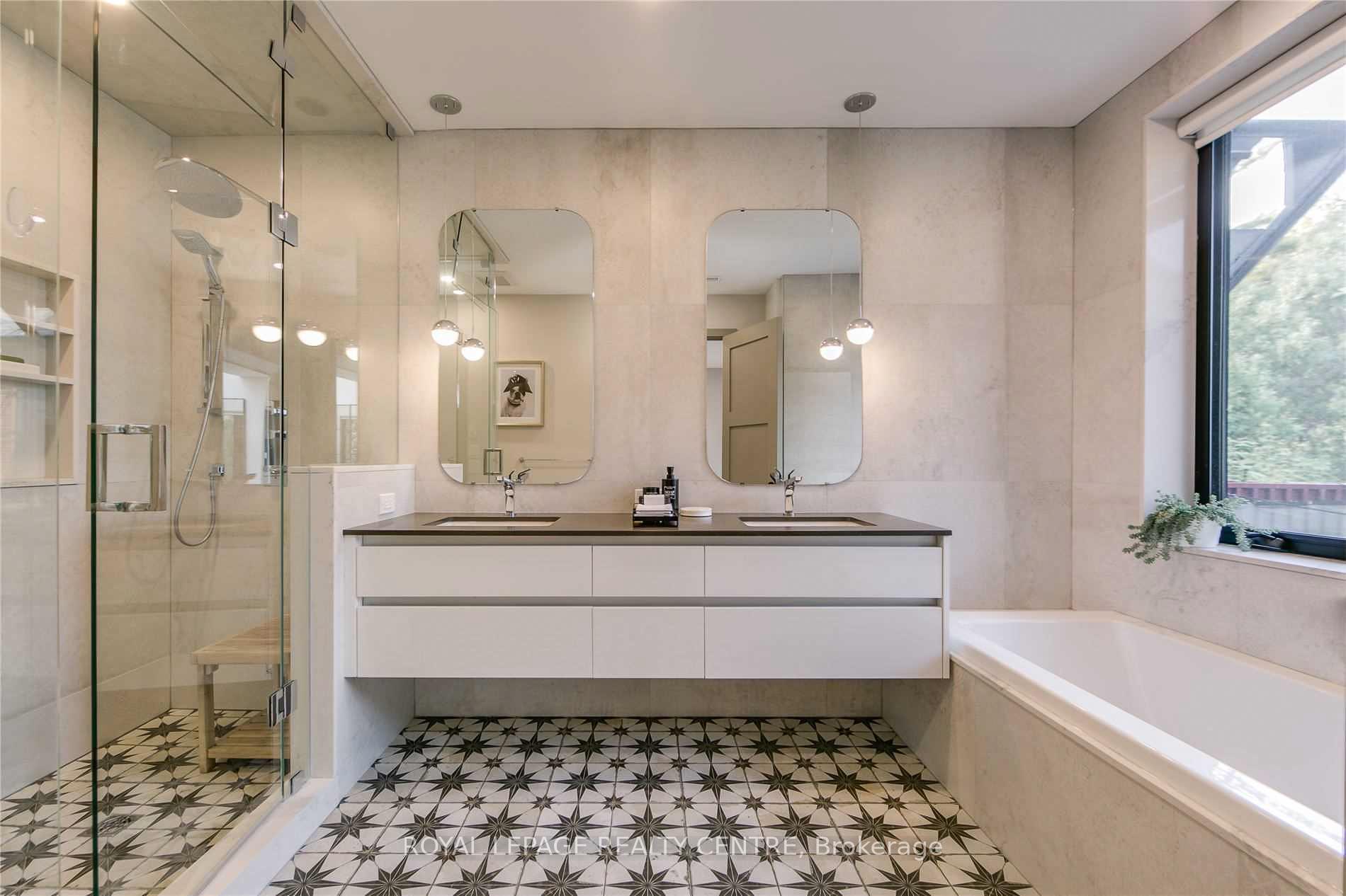 Photo 12 of 48 Concord Avenue, Toronto, Palmerston-Little Italy — HOMEH