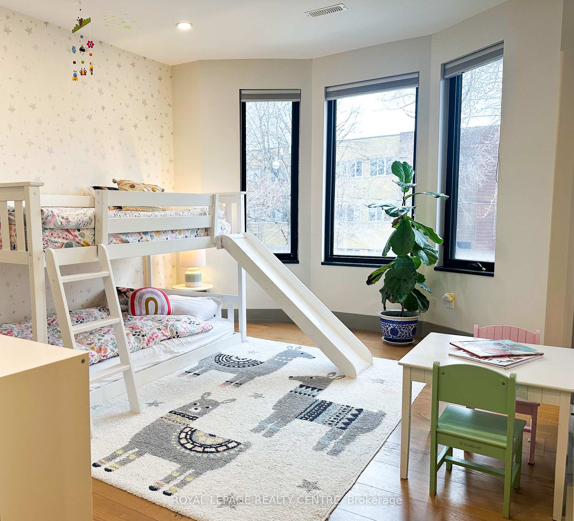 Photo 15 of 48 Concord Avenue, Toronto, Palmerston-Little Italy — HOMEH
