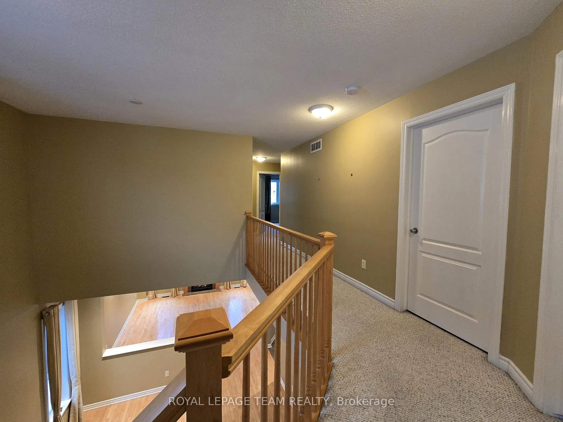 Photo 3 of 142 Hillman Marsh Way, Ottawa, Blossom Park/Kemp Park/Findlay Creek — HOMEH