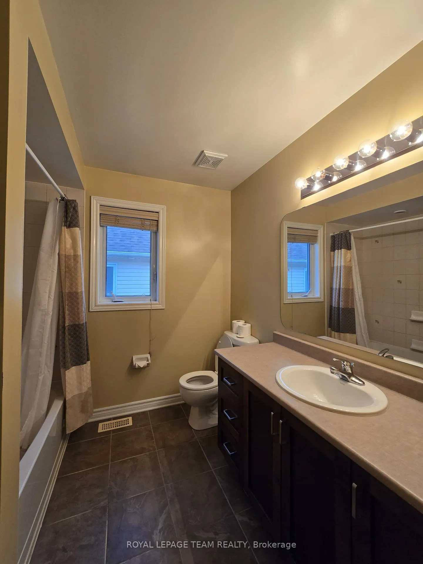 Photo 21 of 142 Hillman Marsh Way, Ottawa, Blossom Park/Kemp Park/Findlay Creek — HOMEH