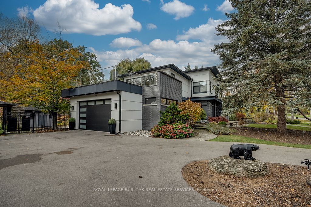 Photo 43 of 136 Avondale Court, Burlington, Shoreacres — HOMEH