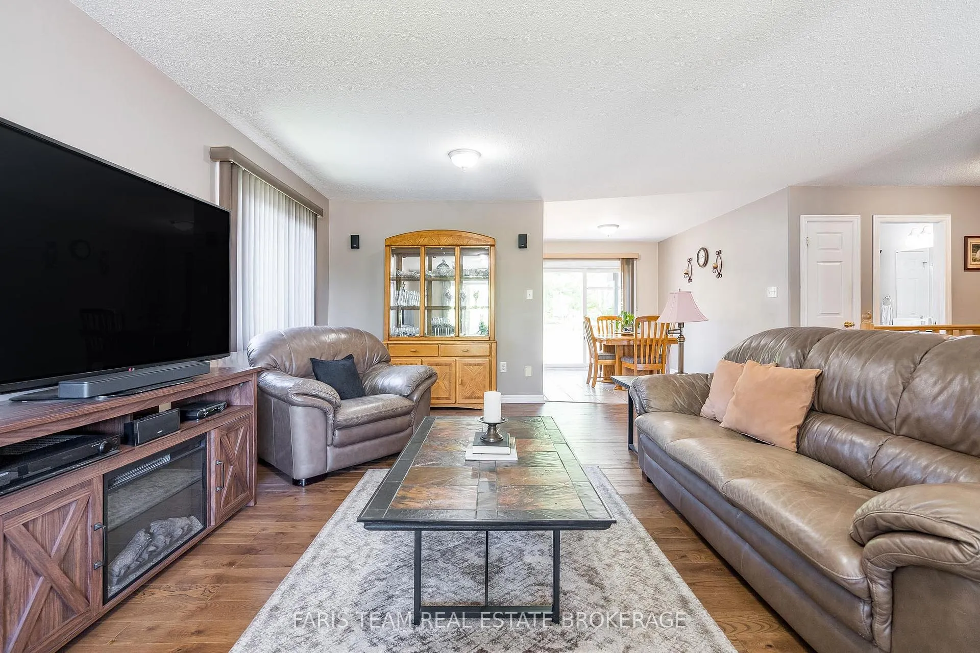 Photo 70 of 290 Edgehill Drive, Barrie, Sandy Hollow — HOMEH