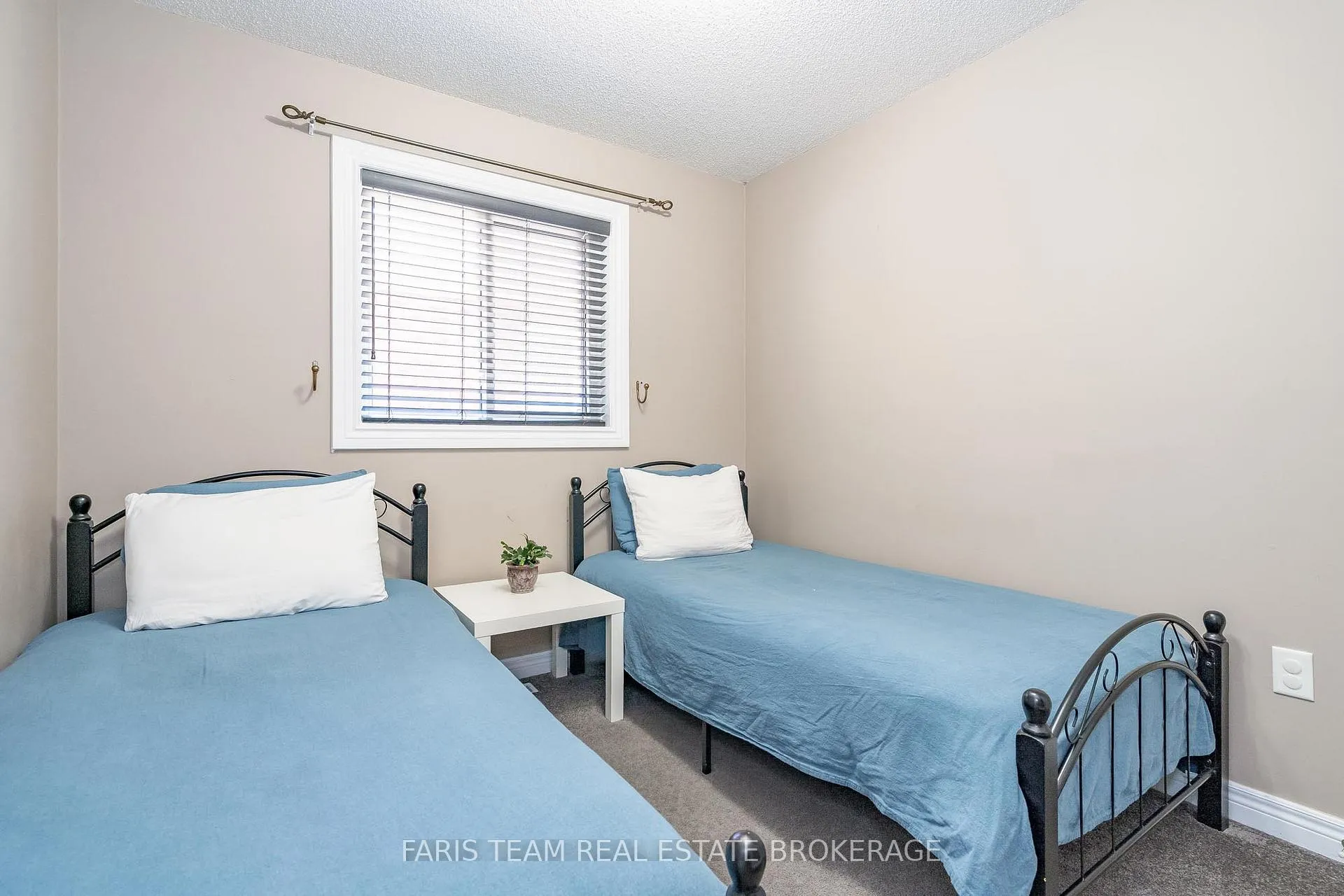 Photo 91 of 290 Edgehill Drive, Barrie, Sandy Hollow — HOMEH