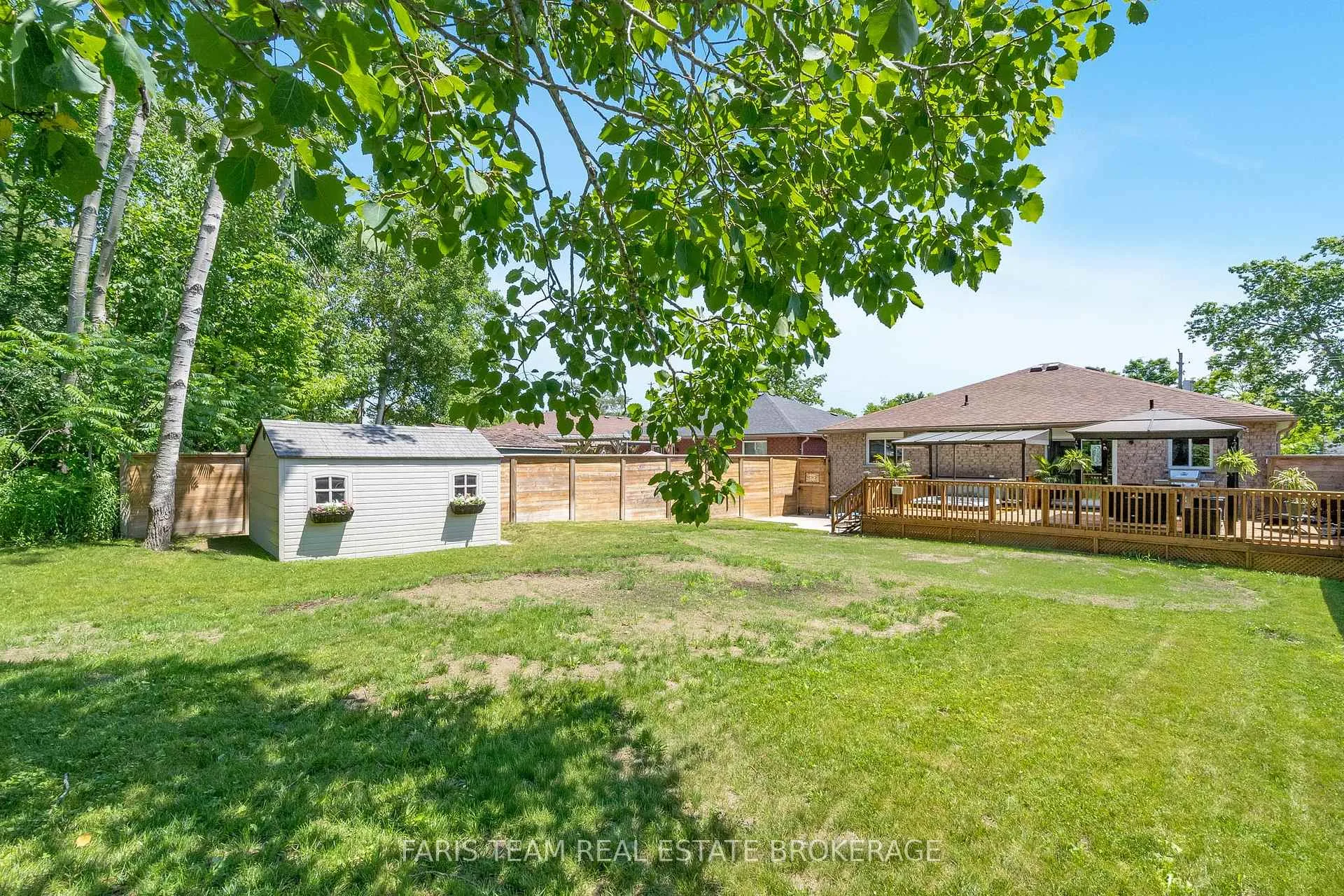 Photo 156 of 290 Edgehill Drive, Barrie, Sandy Hollow — HOMEH