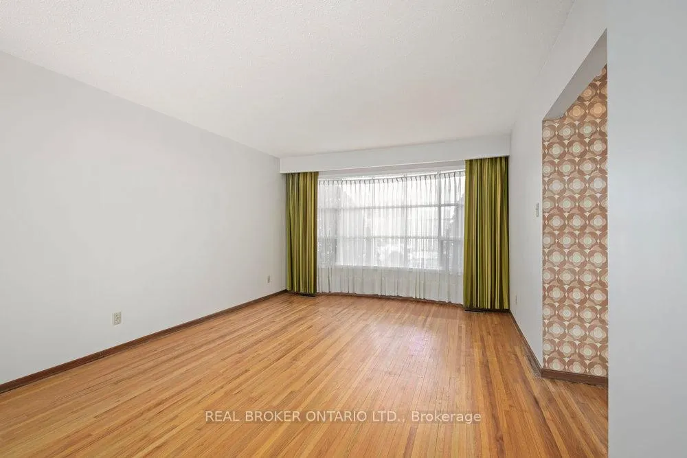 Photo 57 of 60 Westpark Drive, Ottawa, Blackburn Hamlet — HOMEH