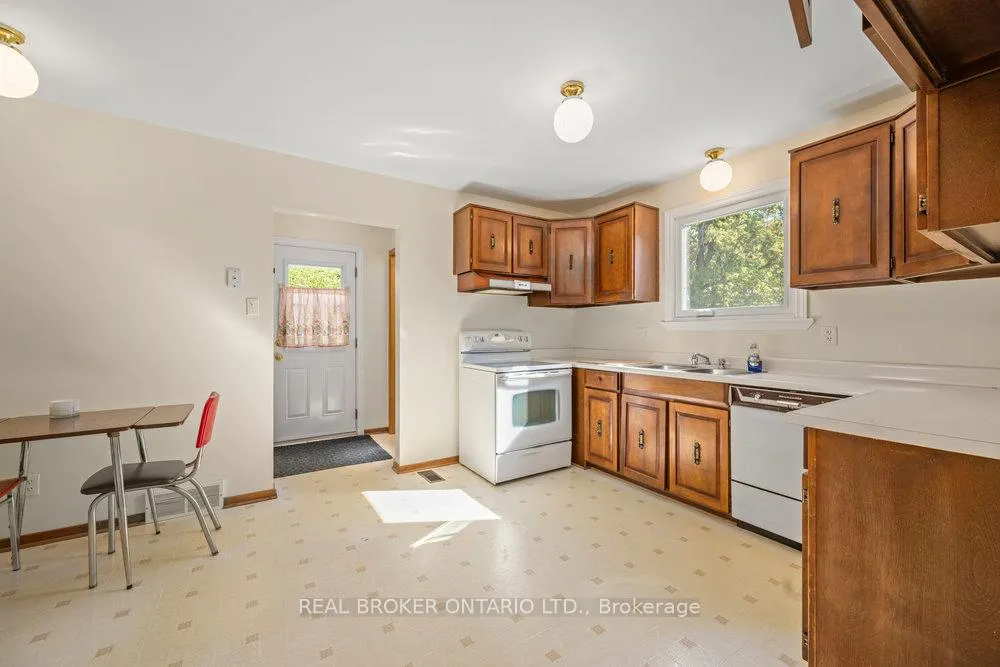 Photo 80 of 60 Westpark Drive, Ottawa, Blackburn Hamlet — HOMEH