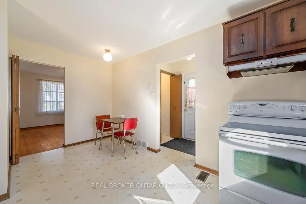 Photo 86 of 60 Westpark Drive, Ottawa, Blackburn Hamlet — HOMEH