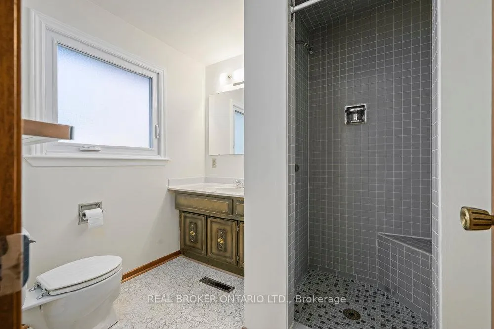 Photo 148 of 60 Westpark Drive, Ottawa, Blackburn Hamlet — HOMEH