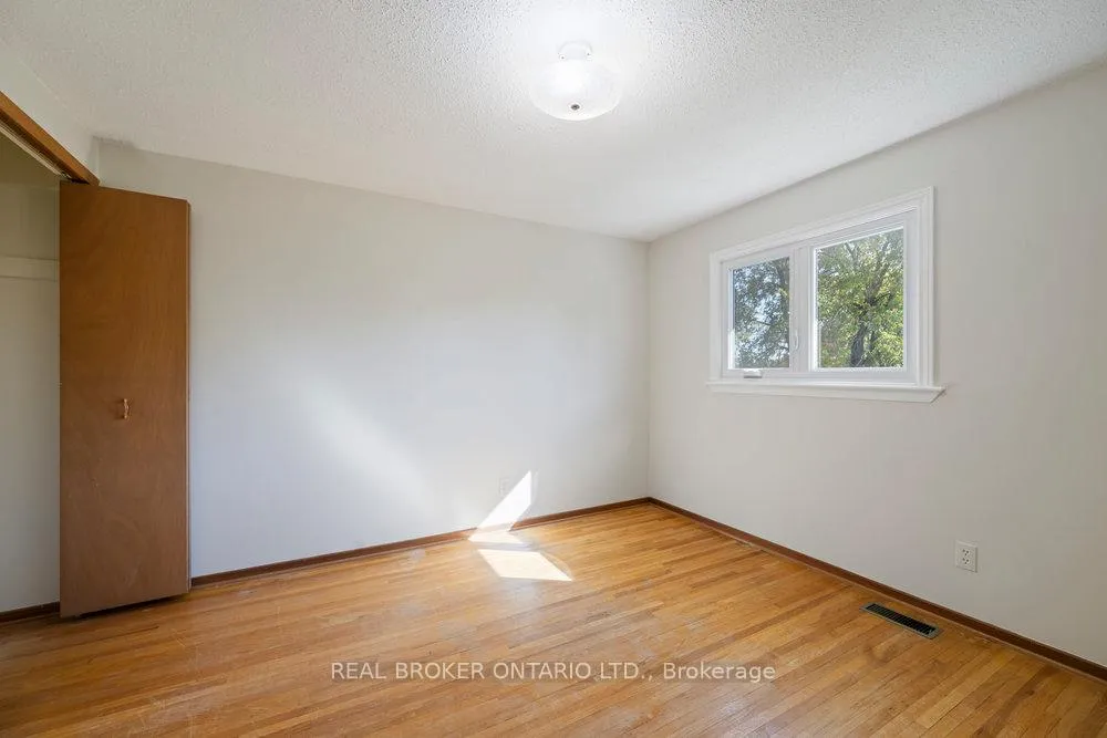 Photo 184 of 60 Westpark Drive, Ottawa, Blackburn Hamlet — HOMEH