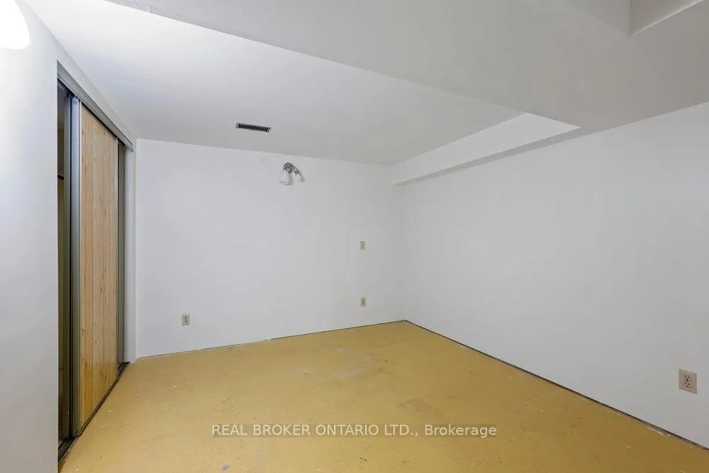 Photo 253 of 60 Westpark Drive, Ottawa, Blackburn Hamlet — HOMEH