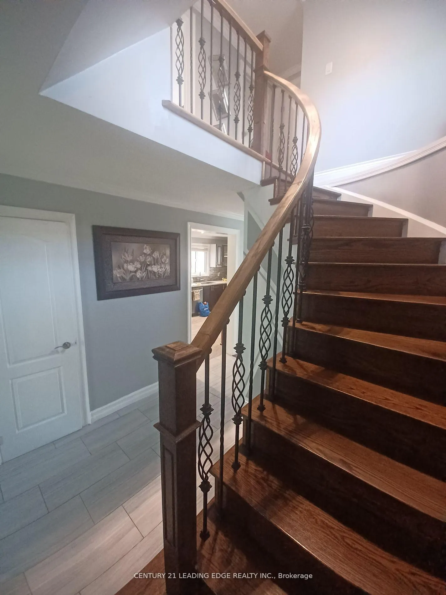 Photo 9 of 78 Cluett Drive, Ajax, South East — HOMEH