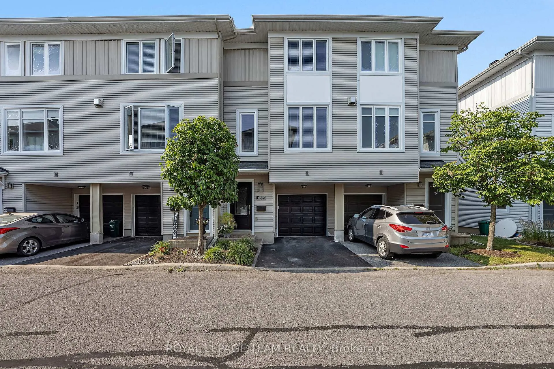 Photo 7 of 64 Songbird Private, Ottawa, Westcliffe Estates — HOMEH