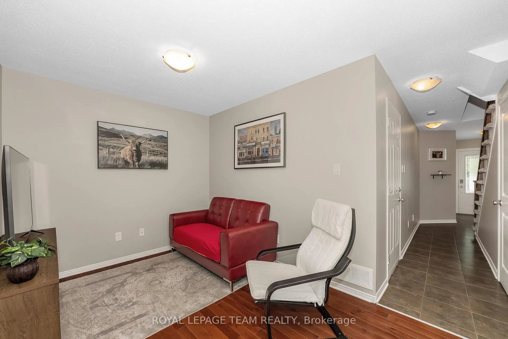 Photo 21 of 64 Songbird Private, Ottawa, Westcliffe Estates — HOMEH