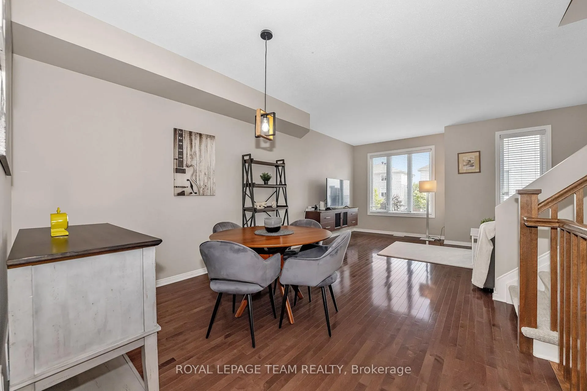 Photo 44 of 64 Songbird Private, Ottawa, Westcliffe Estates — HOMEH