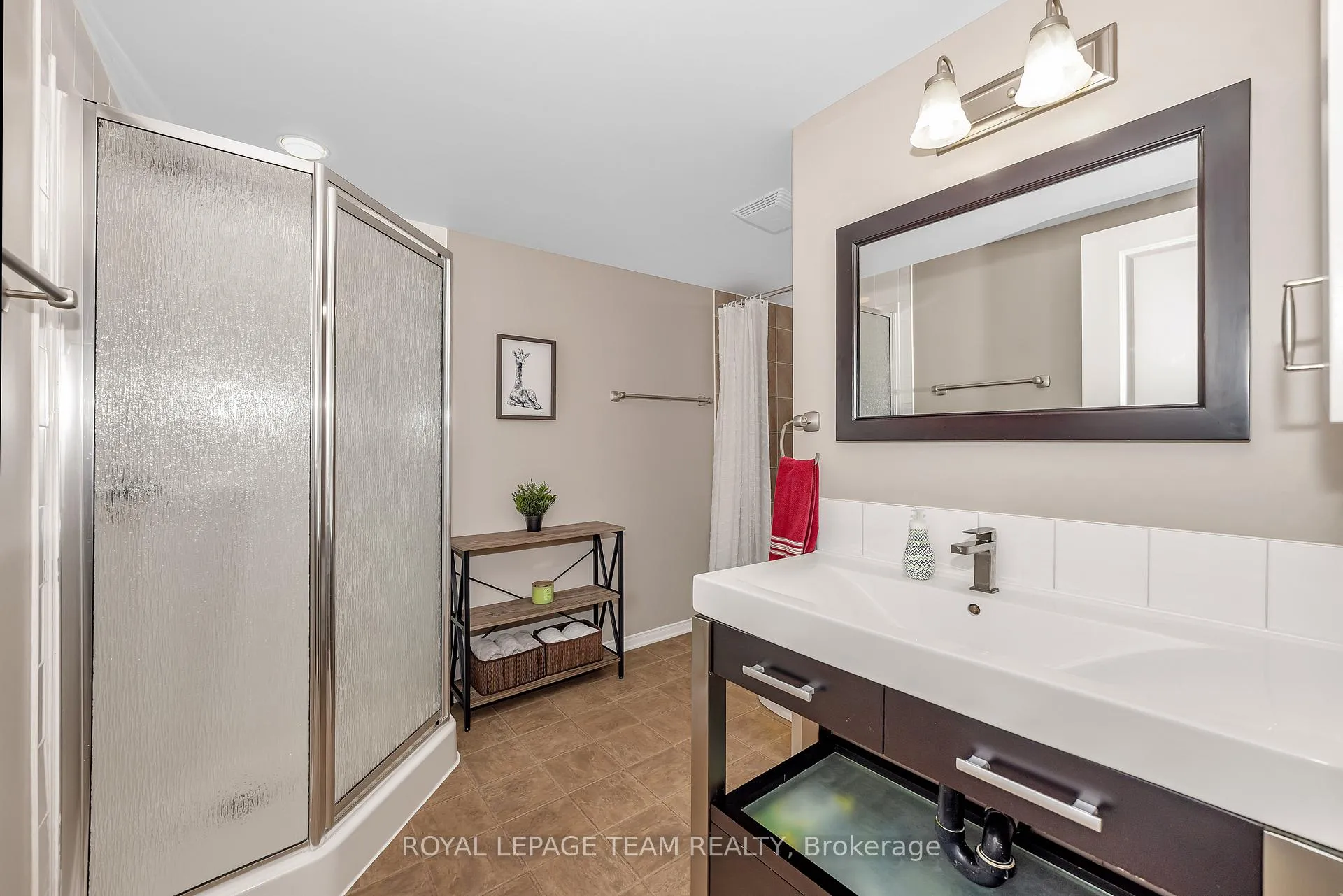 Photo 133 of 64 Songbird Private, Ottawa, Westcliffe Estates — HOMEH