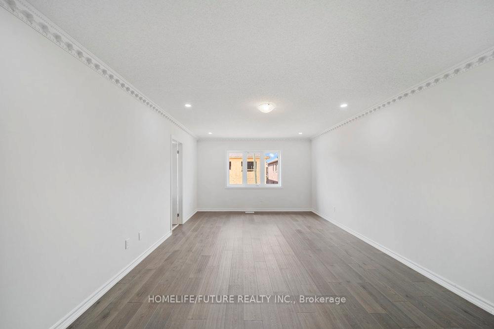 Photo 22 of 125 Baker Street, Thorold, Thorold Downtown — HOMEH
