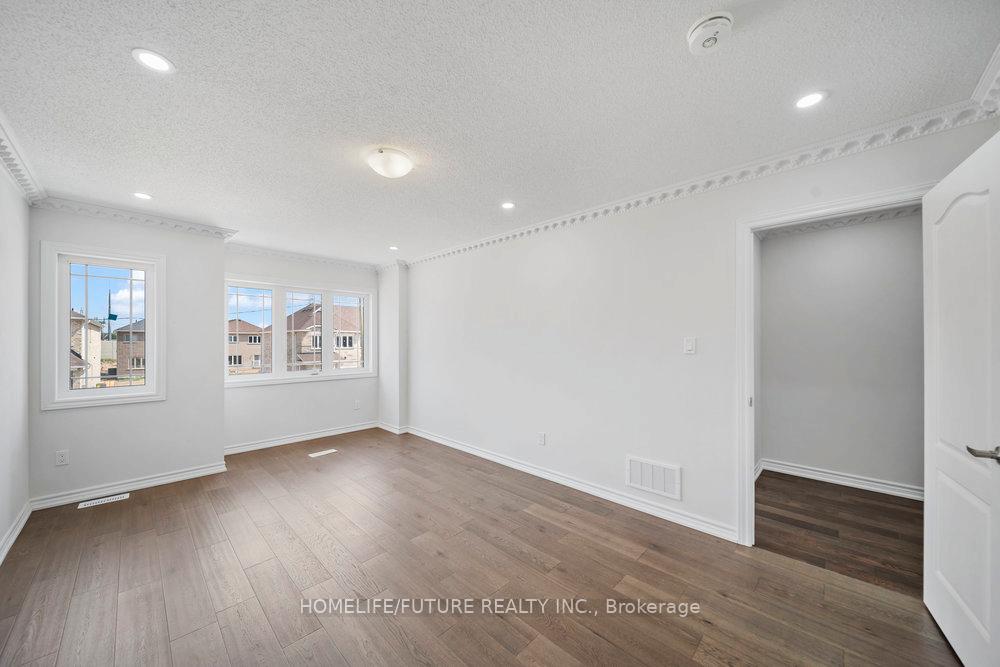 Photo 29 of 125 Baker Street, Thorold, Thorold Downtown — HOMEH