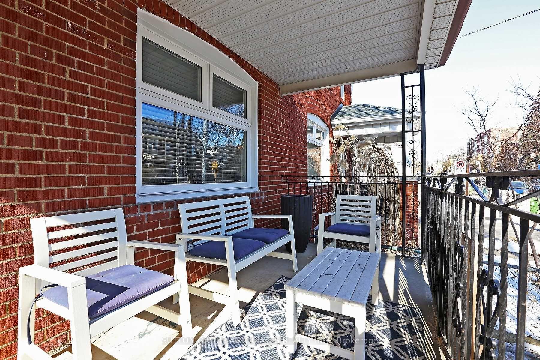 Photo 2 of 318 Brock Avenue, Toronto, Dufferin Grove — HOMEH