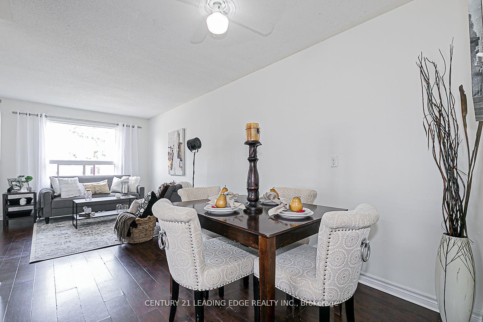 Photo 35 of 1422 Outlet Drive, Oshawa, Lakeview — HOMEH