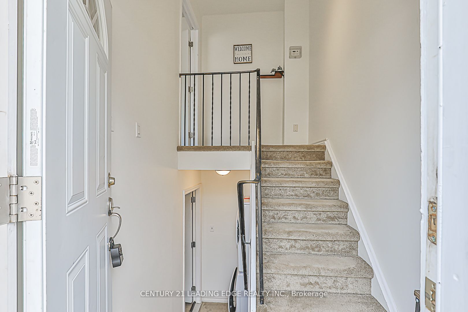 Photo 32 of 1422 Outlet Drive, Oshawa, Lakeview — HOMEH
