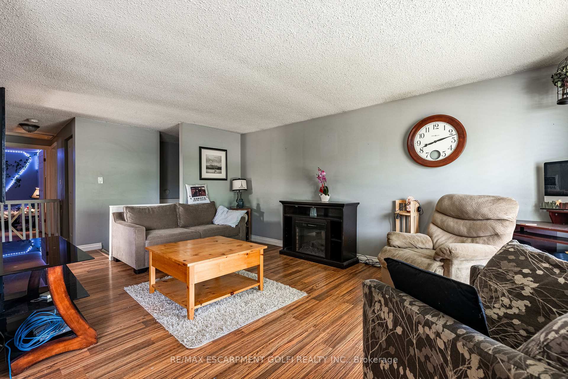 Photo 5 of 13 Keefer Road, Thorold, Confederation Heights — HOMEH