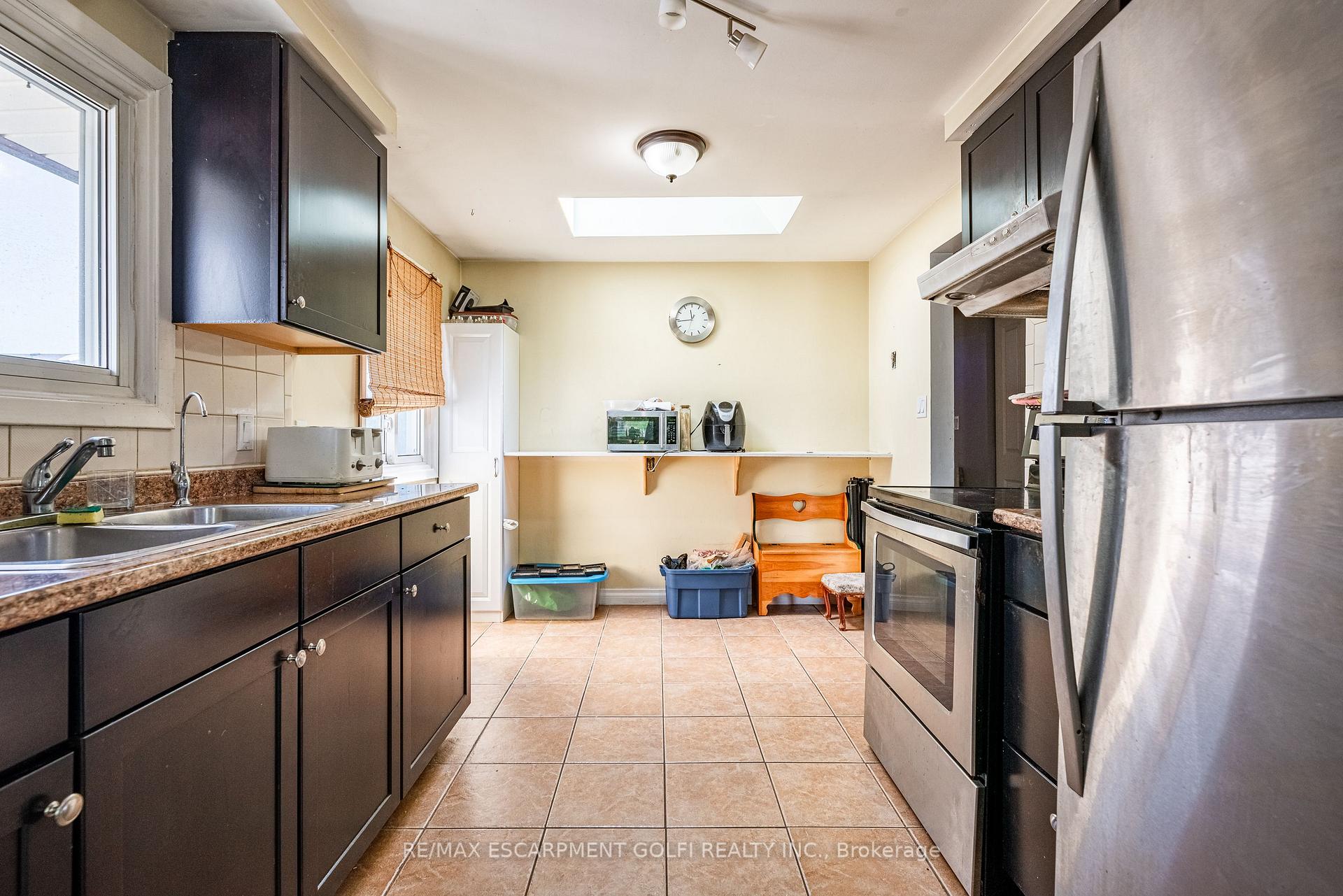 Photo 9 of 13 Keefer Road, Thorold, Confederation Heights — HOMEH
