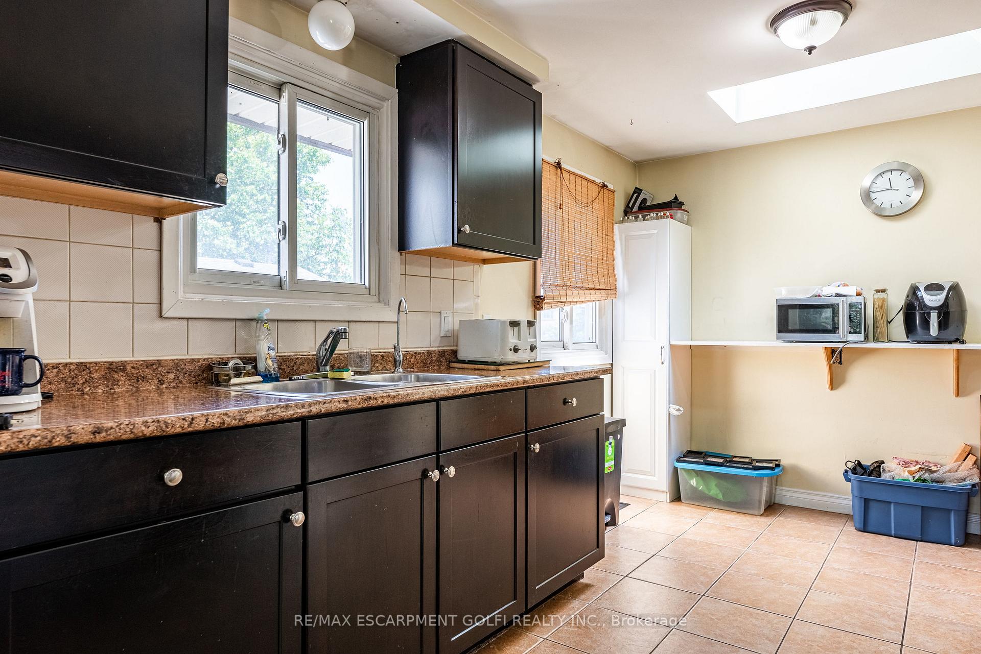 Photo 10 of 13 Keefer Road, Thorold, Confederation Heights — HOMEH